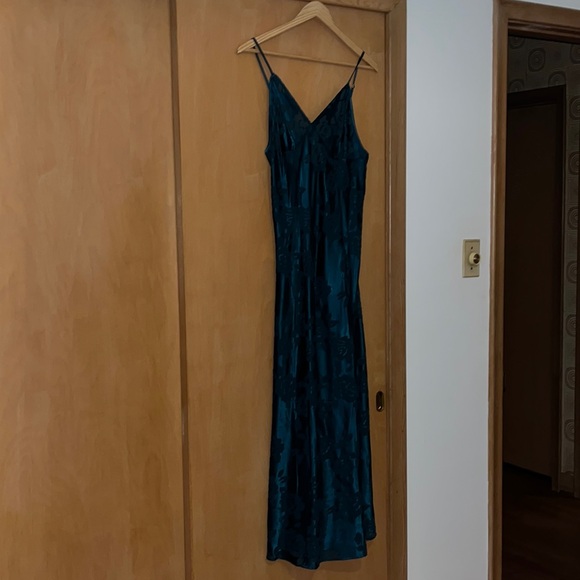 Victoria Secret Archive Burnout Slip dress NWT - Picture 5 of 6